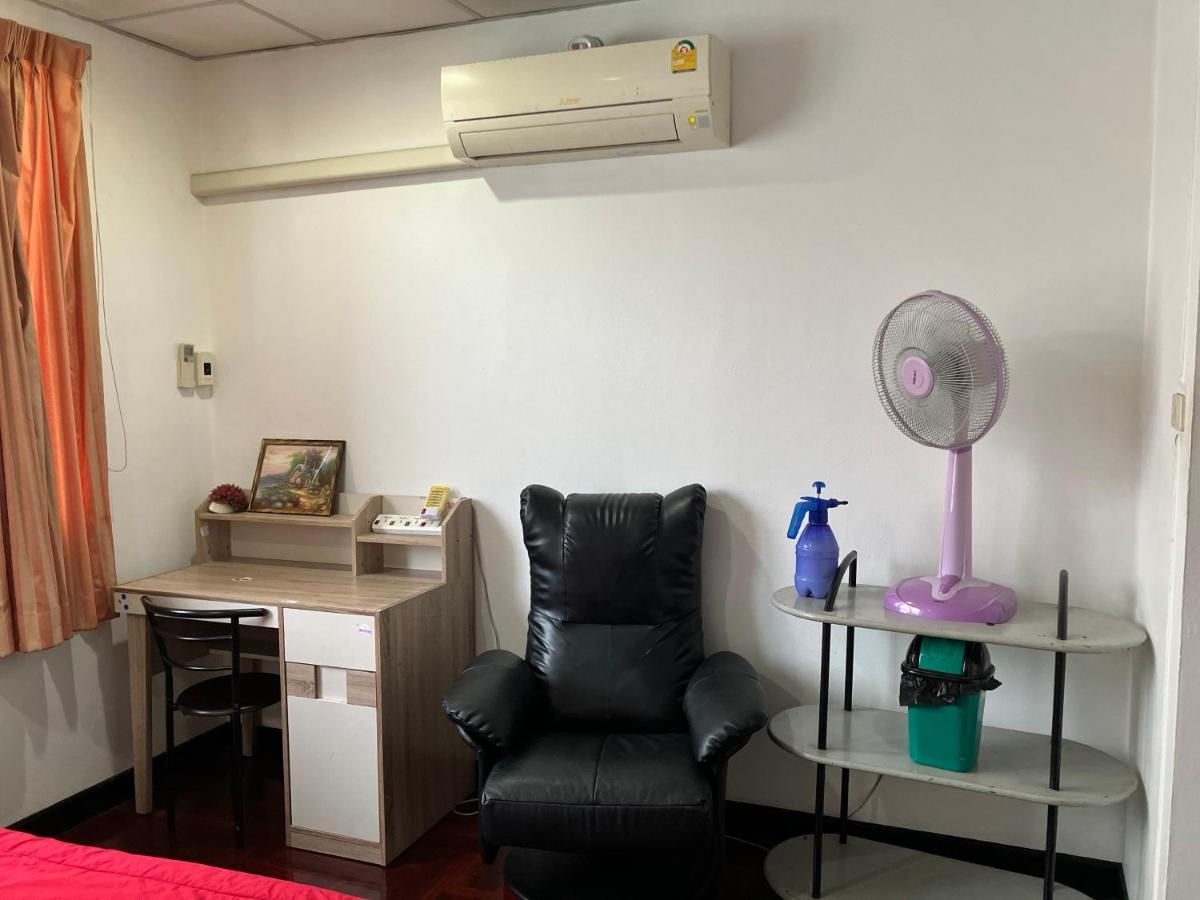 בנגקוק Flourish Apartments מראה חיצוני תמונה